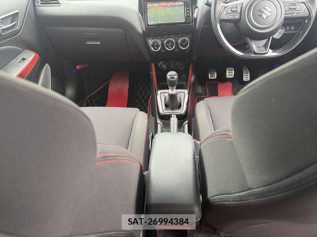 Suzuki SWIFT 2018-04 7981205-12