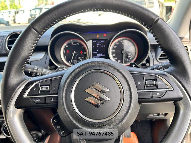 Suzuki SWIFT 2019-09 7981215-10