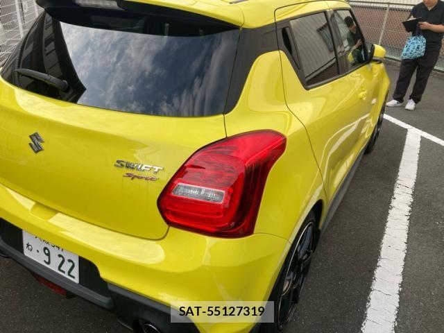 Suzuki SWIFT 2022-12 7981202-4