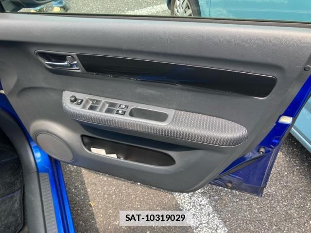 Suzuki SWIFT 2009-09 7981222-9