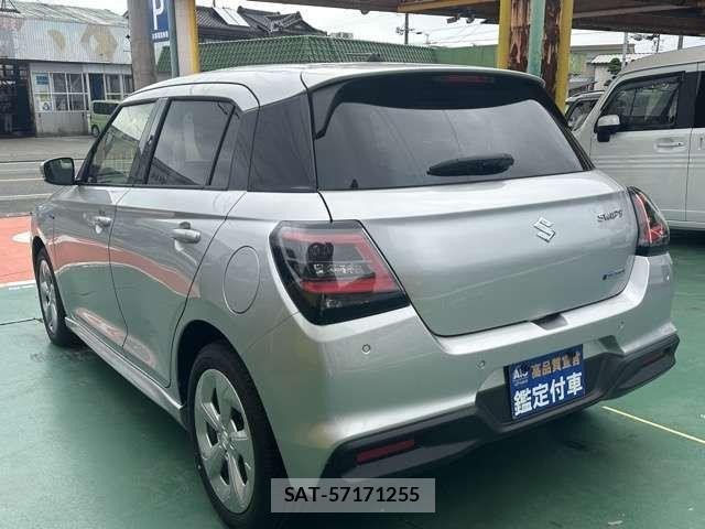 Suzuki SWIFT 2024-11 7981203-3