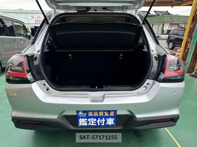 Suzuki SWIFT 2024-11 7981203-8