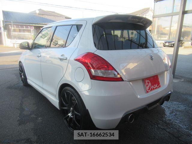 Suzuki SWIFT 2012-03 7981219-2