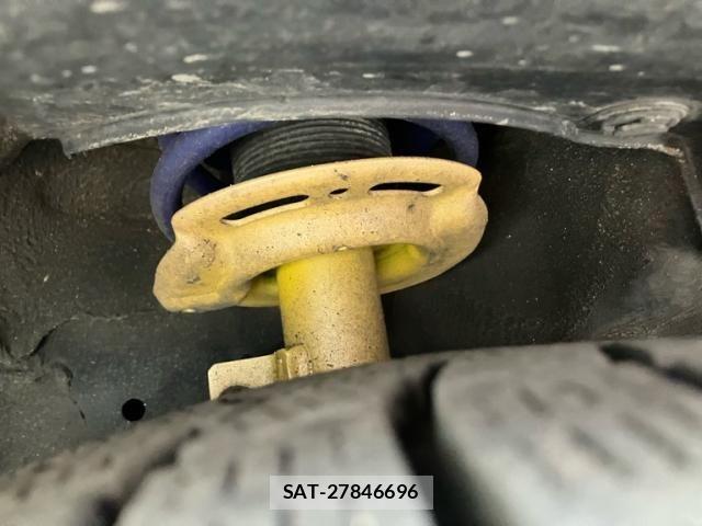 Suzuki SWIFT 2012-05 7981221-11