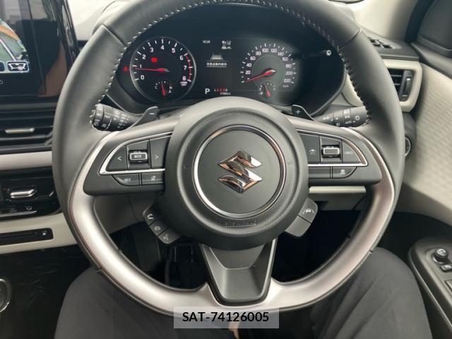 Suzuki SWIFT 2025-05 7981214-15