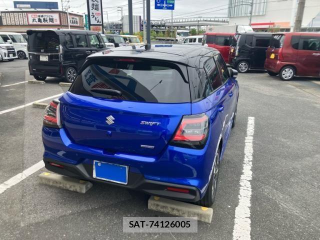 Suzuki SWIFT 2025-05 7981214-4