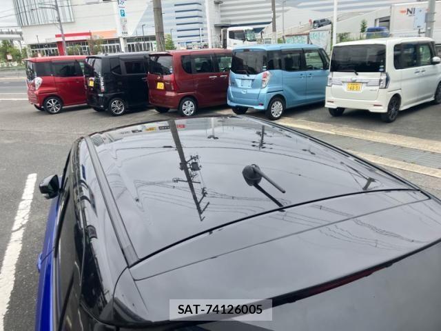 Suzuki SWIFT 2025-05 7981214-6