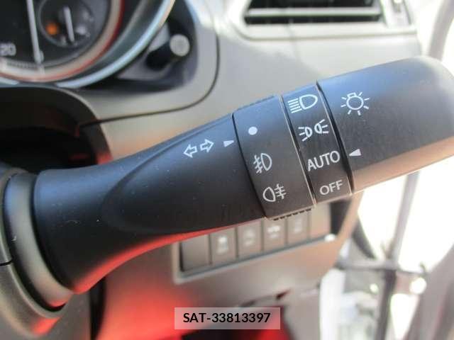 Suzuki SWIFT 2019-03 8038590-19