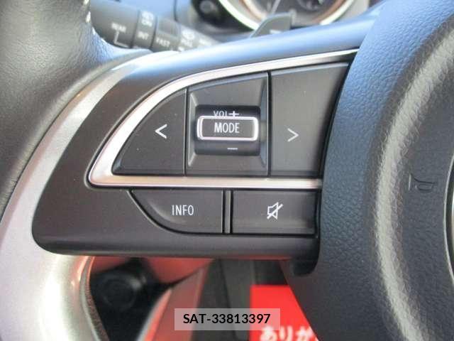 Suzuki SWIFT 2019-03 8038590-20