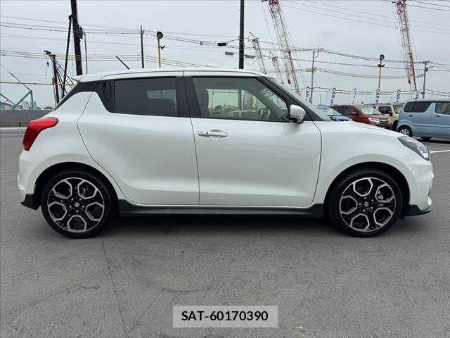 Suzuki SWIFT 2023-04 8038587-11