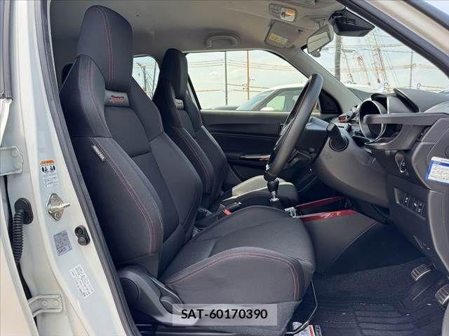 Suzuki SWIFT 2023-04 8038587-15