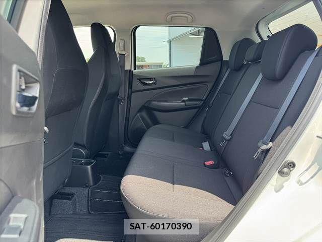 Suzuki SWIFT 2023-04 8038587-17