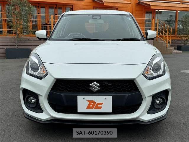 Suzuki SWIFT 2023-04 8038587-8