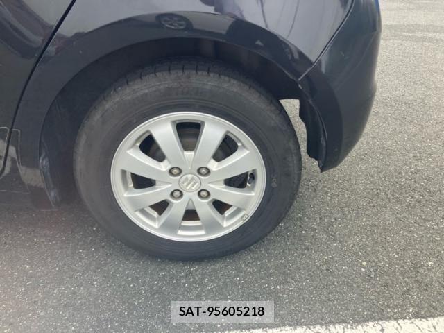 Suzuki SWIFT 2009-09 8038608-6