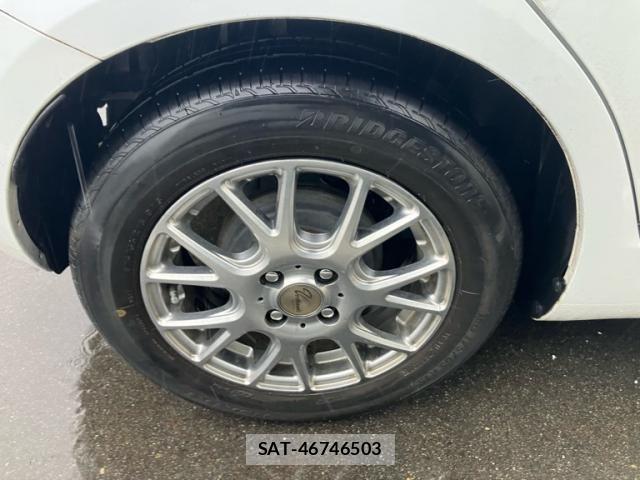 Suzuki SWIFT 2012-05 8038613-11