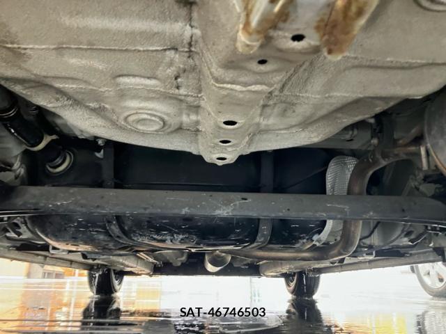 Suzuki SWIFT 2012-05 8038613-12
