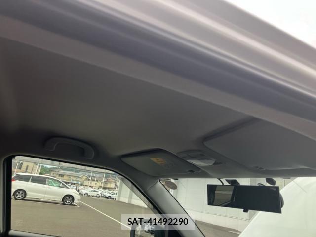 Suzuki SWIFT 2016-02 8038600-13