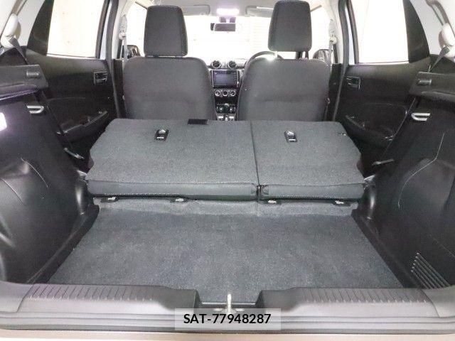 Suzuki SWIFT 2017-10 8038591-10