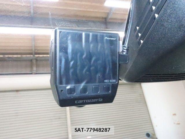 Suzuki SWIFT 2017-10 8038591-12