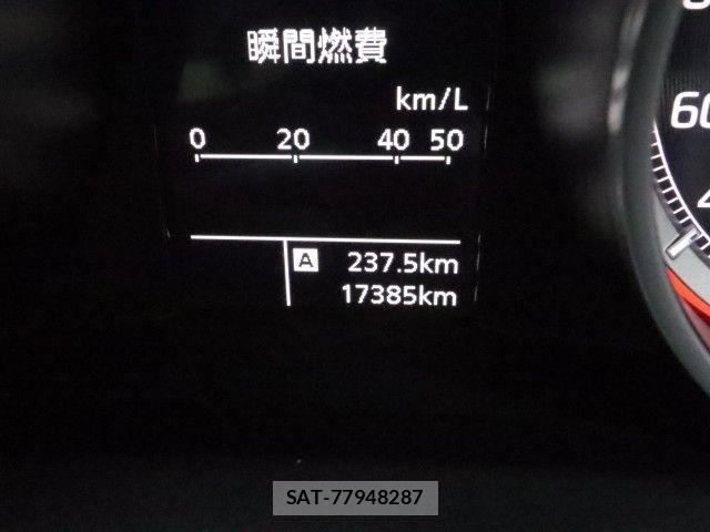 Suzuki SWIFT 2017-10 8038591-28