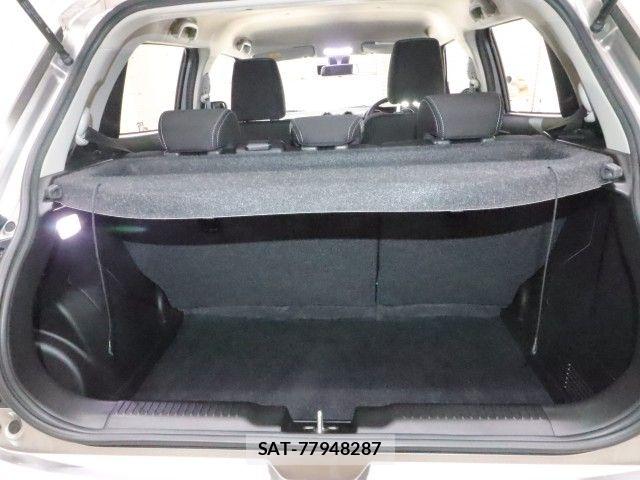 Suzuki SWIFT 2017-10 8038591-8