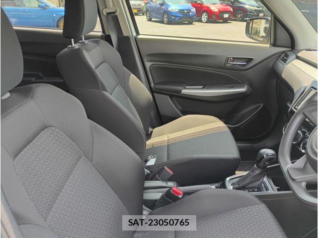 Suzuki SWIFT 2019-02 8038592-9