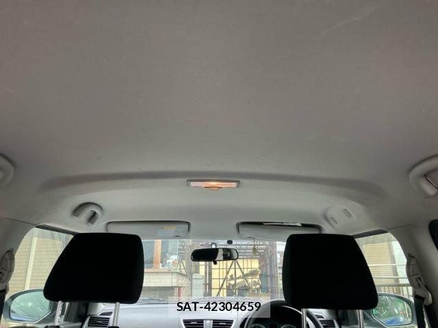 Suzuki SWIFT 2012-11 8038609-12