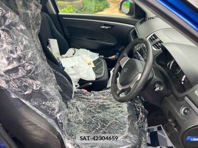 Suzuki SWIFT 2012-11 8038609-13