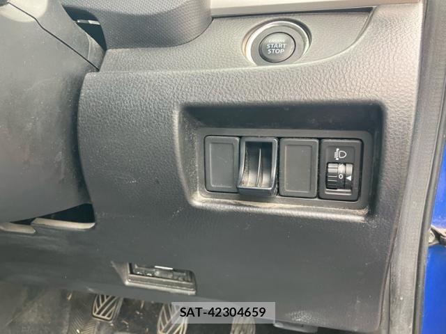 Suzuki SWIFT 2012-11 8038609-21