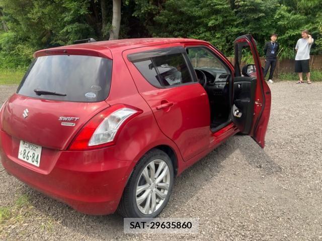 Suzuki SWIFT 2014-01 8038607-3