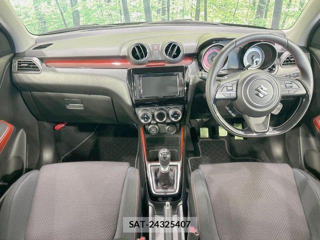 Suzuki SWIFT 2024-05 8038586-1