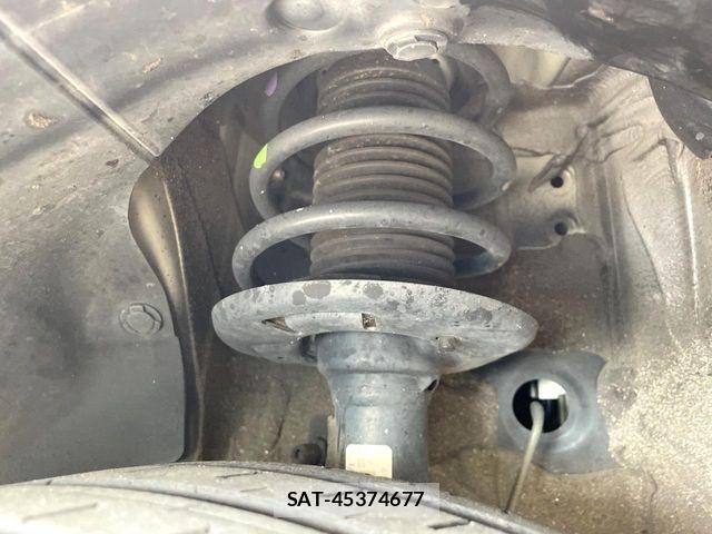 Suzuki SWIFT 2021-10 8075810-19
