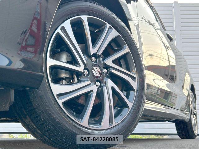 Suzuki SWIFT 2021-03 8075809-16