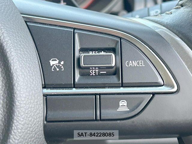 Suzuki SWIFT 2021-03 8075809-5