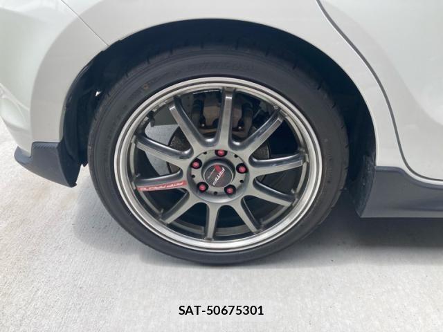 Suzuki SWIFT 2023-03 8075805-9