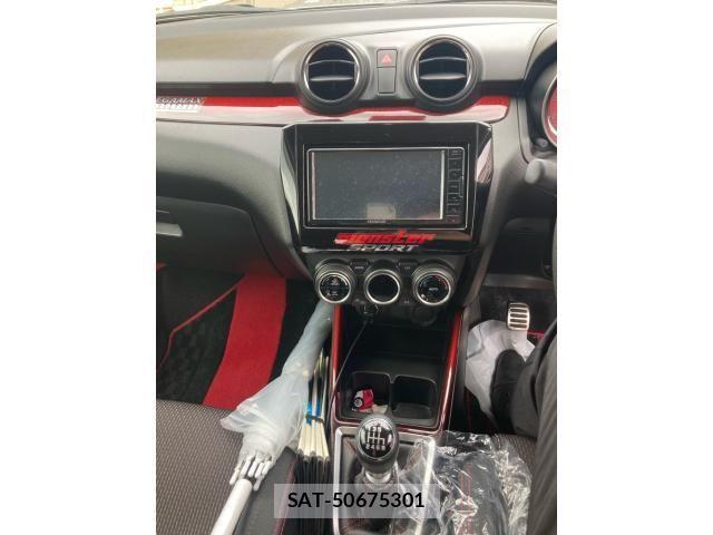 Suzuki SWIFT 2023-03 8075805-14