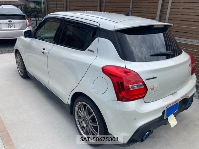 Suzuki SWIFT 2023-03 8075805-5