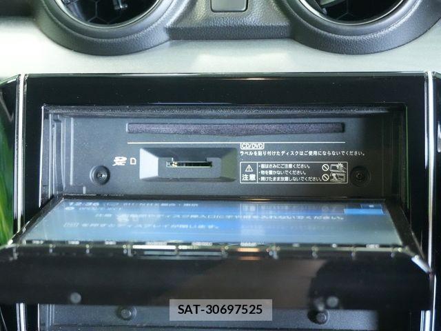 Suzuki SWIFT 2023-06 8075811-10