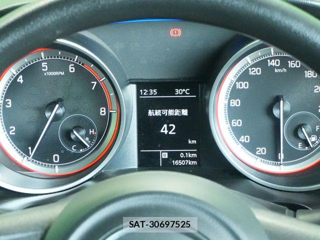 Suzuki SWIFT 2023-06 8075811-11