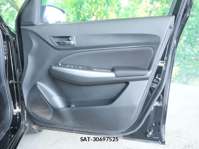 Suzuki SWIFT 2023-06 8075811-22