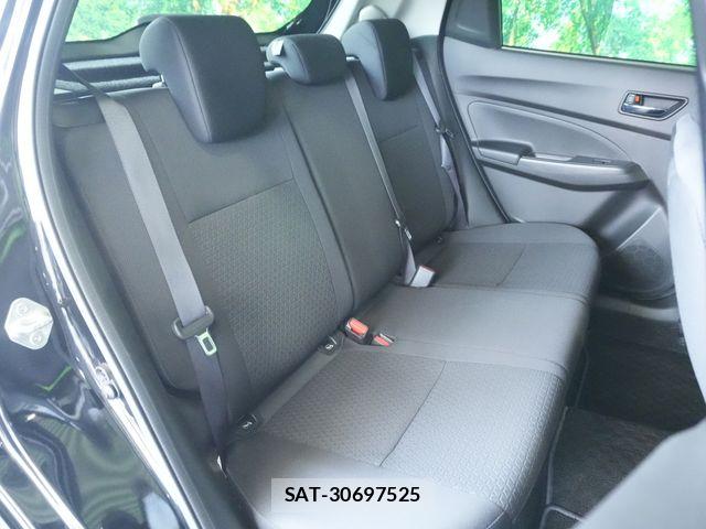 Suzuki SWIFT 2023-06 8075811-26