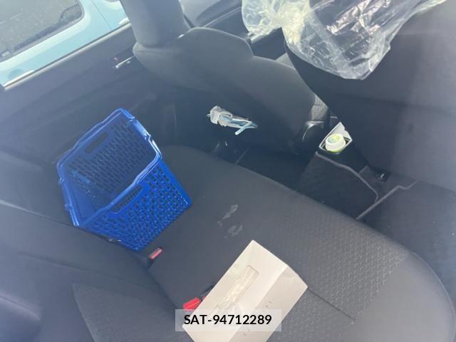 Suzuki SWIFT 2017-12 8075815-12
