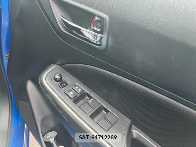 Suzuki SWIFT 2017-12 8075815-16