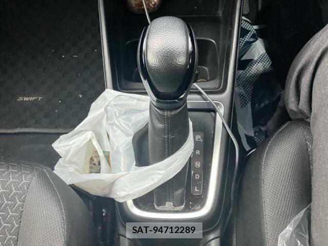 Suzuki SWIFT 2017-12 8075815-21