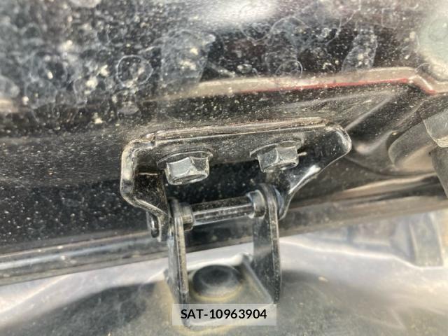 Suzuki SWIFT 2015-09 8075816-14