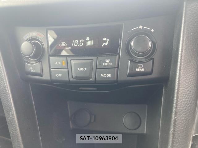 Suzuki SWIFT 2015-09 8075816-21