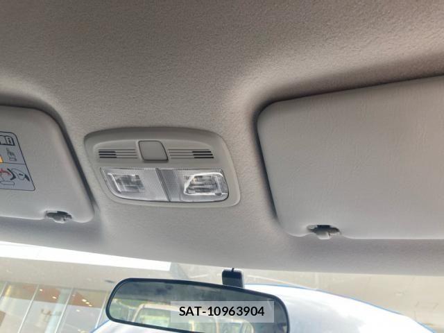 Suzuki SWIFT 2015-09 8075816-25