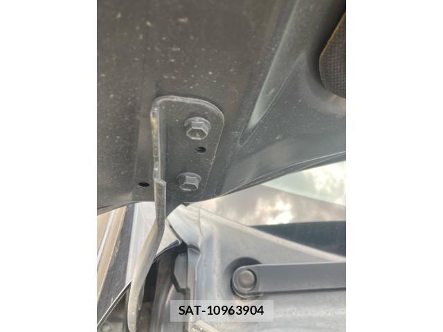 Suzuki SWIFT 2015-09 8075816-7