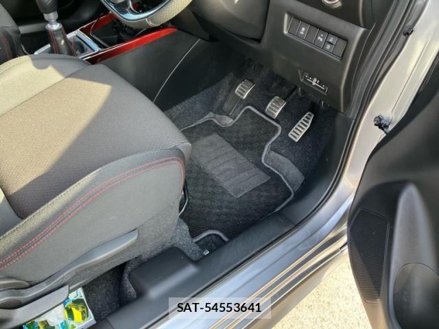 Suzuki SWIFT 2023-01 8075807-13
