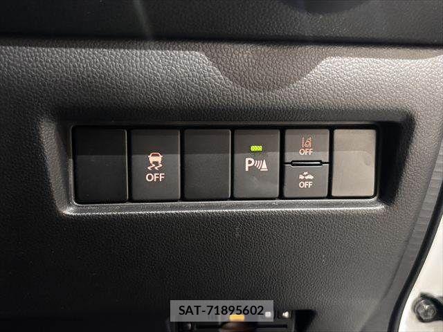 Suzuki SWIFT 2020-12 8075806-6